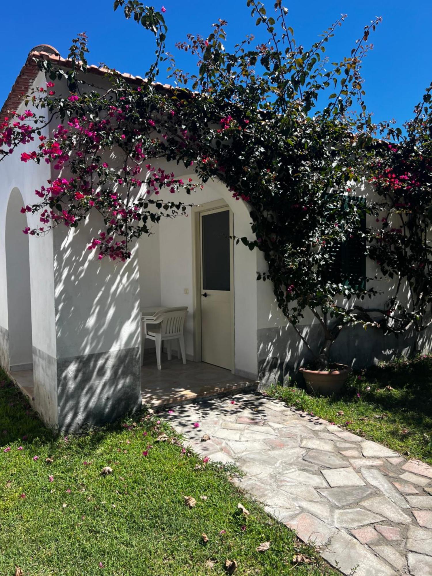 Residence Margherita Peschici Exterior photo